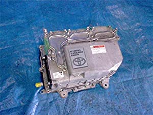 トヨタ 純正 アクア P10系 《 NHP10 》 ハイブリッドインバーター P10200-17010782(中古品)