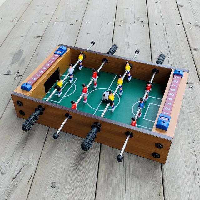 木製サッカーゲーム 大型　テーブルサッカー 子供大人のための小型デスクトップのフットボール機械4本の棒の木の