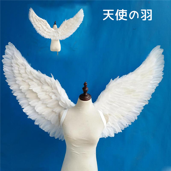 【レビュー投稿で+5%還元】天使の羽 コスプレ道具 羽 翼 wing ウイング ホワイト ブラック ブルー パープル ピンク 妖精 悪魔 ステージ道具 イベント 文化祭 ファッションショー パーティーグッズ 撮影 cosplay用 コスプレ COSPLAY コスチューム ハロウィン クリスマス