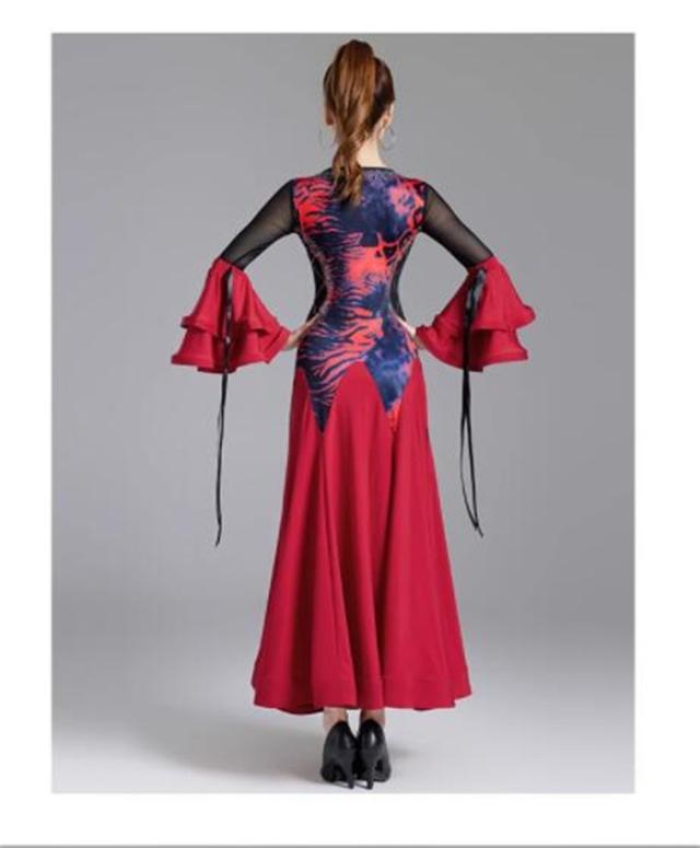 2way 社交ダンスドレス 社交ダンス モダンドレス  レッド グリーン 大きいサイズ  長袖 大きい裾 スタンダードドレス ワルツダンス ワンピースドレス ダンス衣装 ダンスウェア ステージ衣装 競技会 パーティー 発表会 競技着 練習着 舞台 演奏会 演出 緑 赤 2way 社交ダンスドレス 社交ダンス モダンドレス レッド グリーン