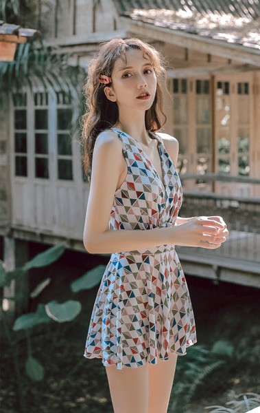 【レビュー投稿で+5%還元】ワンピース 水着 レディース 体型カバー 長袖 水着 レディース オールインワン ママ水着 みずぎ オトナ女子 セクシー ミズギ フ大きいサイズ ショートパンツ ぽっちゃり 露出控えめ 20代 30代 40代 50代 60代 ワンピース水着 かわいい M L 2L レビュー投稿で+5%還元】ワンピース 水着 レディース 体型カバー