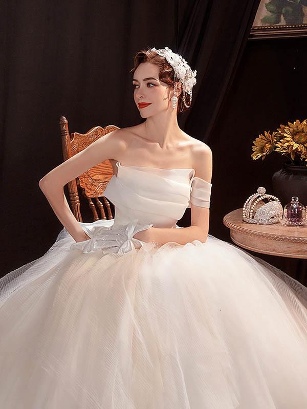 花嫁 ウェディングドレス ビスチェタイプ プリンセスライン 白ドレス ワンピース プリンセス かわいい シンプル 結婚式 披露宴 前撮り 後撮り 撮影用 フォトウェディング 小柄 小さいサイズ 大きいサイズ ロングドレス da146n1n1l9