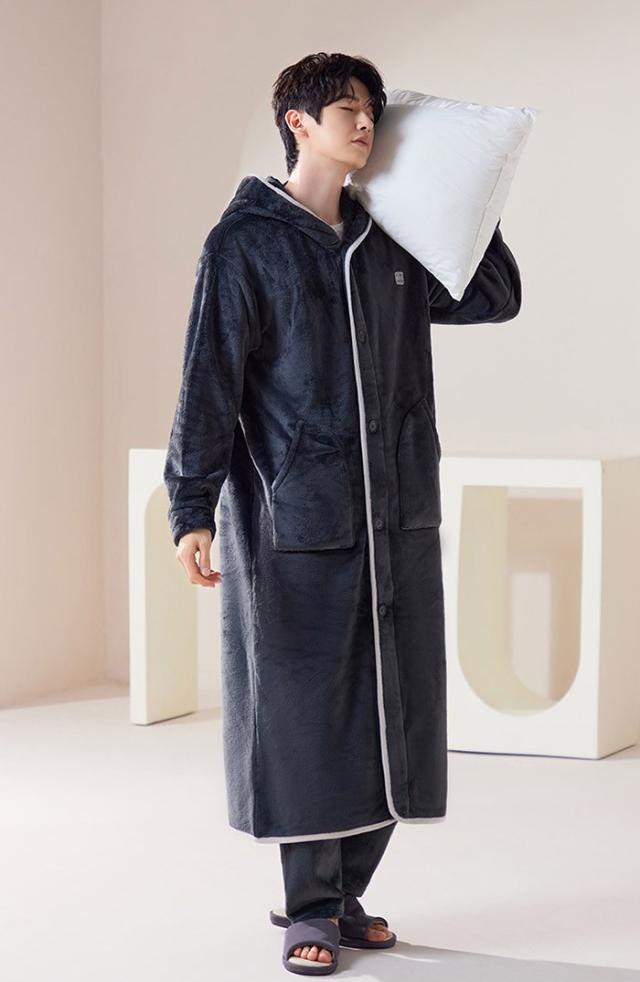 SIGNORMOTO] パジャマ レディース 冬 もこもこ ルームウェア 前開き 上下セット 長袖 着る毛布 裏起毛 暖かい 厚手  新発売限定記念価格！】ルームウェア 上下セット 冬 パジャマ レディース もこもこ かわいい 秋冬 裏起毛 上下 モコモコ 部屋着 着る毛布  プレゼント ... [SIGNORMOTO] パジャマ レディース 秋冬 もこもこ ルームウェア 前開き 上下セット 長袖 裏起毛 着る毛布 ふわふわ