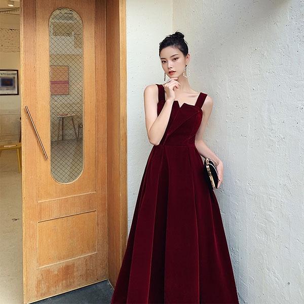 【レビュー投稿で+5%還元】XS-4L ドレス 大人 キャミソール ロングドレス ロング丈 大人可愛い 袖なし ノースリーブ ベルベット お呼ばれ 結婚式 披露宴 パーティー 無地 Aライン 大きいサイズ ピアノ 発表会 成人式 ワインレッド ブラック 【XS/S/M/L/XL/2XL/3XL】da852s1の通販は