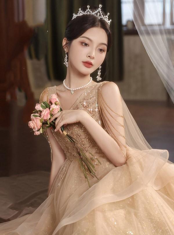 ドレス 大人 ピアノ 発表会 ロングドレス 大きいサイズ 小さいサイズ 袖付き 半袖 演奏会 結婚式 母親 演奏会用ドレス ロング 黒 披露宴  レディース 演奏会ドレス ピアノ発表会 韓国 イブニングドレス パーティード カラードレス ロングドレス 演奏会用ドレス 演奏会 ... [TRVELBETT] ドレス 大人 ピアノ 発表会 キラキラ オフショルダー 演奏会 結婚式 母親 ピアノ発表会 袖付き ワンピー