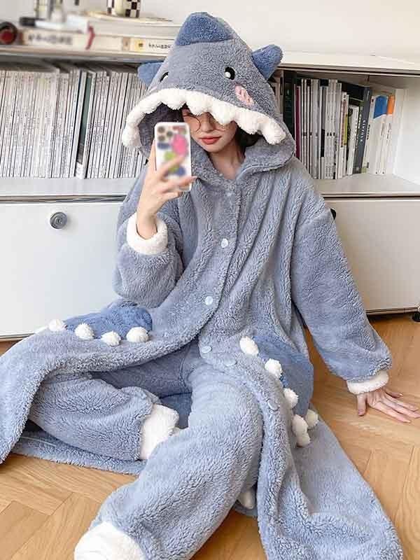 Ravijour☆サテンフリルセットアップ☆ルームウェア☆パジャマ Ravijour☆サテンフリルセットアップ☆ルームウェア☆パジャマ