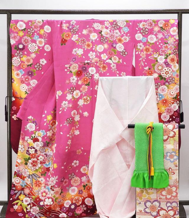 正絹　暈し　絞　花散らし　着尺　反物（３８１） 正絹 暈し 絞 花散らし 着尺 反物（381） 新品【総絞り】鹿の子総