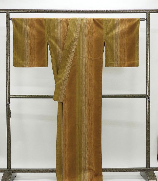 単衣 紬 新品仕立済 正絹 単衣 よろけ縞模様 身丈164.5cm 裄