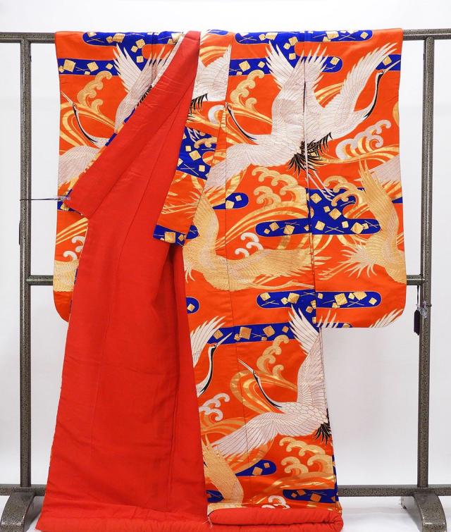 色打掛 正絹 舞鶴 霞 立浪 打掛 花嫁衣裳 婚礼 中古 リサイクル ブライダル ウエディング 着物 e3212 色打掛 正絹 舞鶴 霞 立浪 打掛 花嫁衣裳 婚礼 中古 リサイクル
