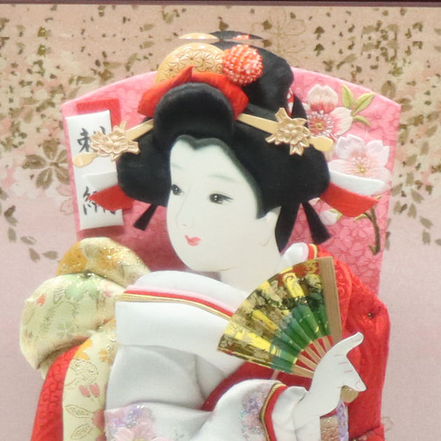 羽子板　春彩13号 羽子板 ケース飾り 春彩 13号 金彩刺しゅう 高さ54cm 茶黒ぼかし塗り