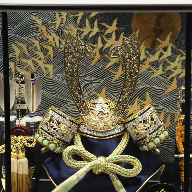 五月人形 ケース入兜 10号 六角ガラスケース 2025-yb020 幅41cm ケース