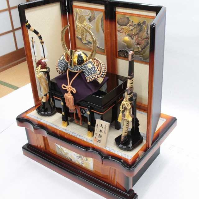 アウトレット品 五月人形兜 高床台平飾り 20号 忠保作 山本勘助セット