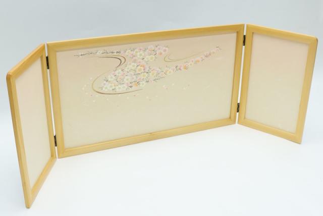 アウトレット品 屏風 屏風のみ 三曲屏風 山産 清流 幅100〜105cm (23a-ya-0235) インテリア ディスプレイ 見切処分品 その他季節行事