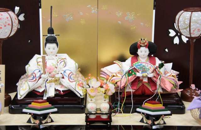 雛人形 親王収納飾り 小出松寿 おぼこ雛 四寸 京刺繍 hn188 hs164 幅60cm ぶどう透かし屏風 2人 (24hina-ya-to0189) ひな人形 雛祭の通販は