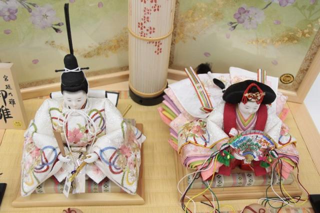 雛人形・ひな祭り shuu 楽天市場】ひな人形 雛祭り 陶器【御所立雛 ひな人形 4-647