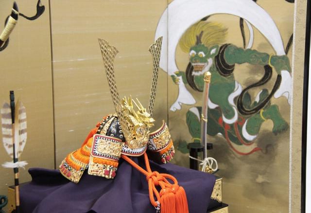 五月人形兜　 風神雷神屏風付き　 samurai helmet 五月人形兜 風神雷神屏風付き samurai helmet 五月人形兜 風神雷神