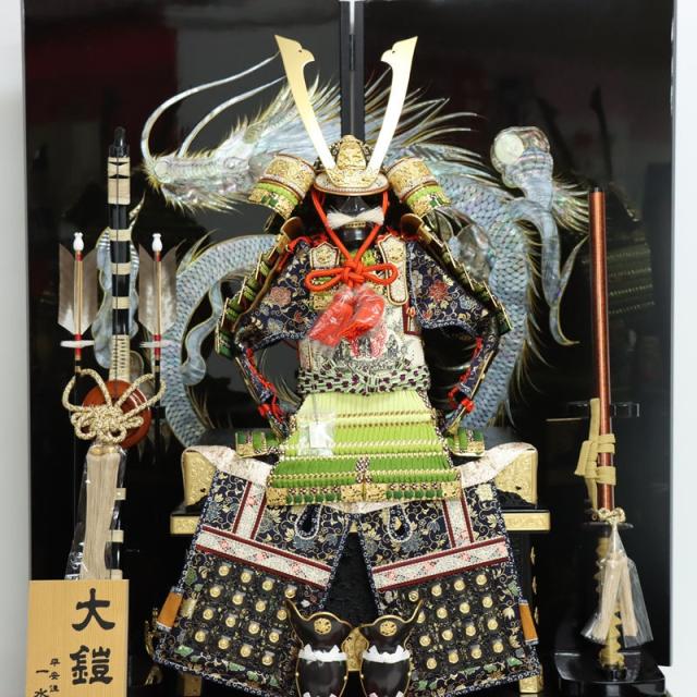 五月人形 鎧 平飾り 12号 幅83cm（245to0819）一水 オリジナル総裏 京甲冑 螺鈿巻龍屏風 ym1115（gk79/yb1065/yd1035/yy1034/gs816） 端午の節句 インテリアの通販は