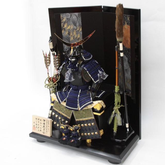 五月人形 鎧 平飾り 1/3 幅85cm（245to0863）忠保 伊達政宗 戦国武将 宝永群鶴屏風 ym1167（gk84/yb1057/yd1032/yy1059/gs855） 端午の節句 インテリアの通販は