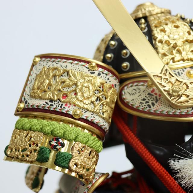 五月人形 鎧 平飾り 12号 幅83cm（245to0814）一水 オリジナル総裏 京甲冑 杜若エメラルド屏風 ym1115（gk79/yb1064/yd1035/yy1034/gs811） 端午の節句 インテリア