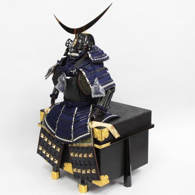 五月人形 鎧 平飾り 1/3 幅85cm（245to0863）忠保 伊達政宗 戦国武将 宝永群鶴屏風 ym1167（gk84/yb1057/yd1032/yy1059/gs855） 端午の節句 インテリアの通販は