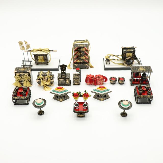 ひな人形 ひな道具 単品 部品 売り 前飾道具 三品道具 三品 菱高三方木製総盛上 167535 ひな人形 ひな道具 単品 部品 売り 前飾道具 三品道具 三品 代塗