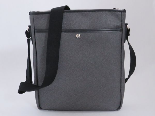 ショルダーバッグ メンズバッグ メンズファッション A4 たて 鞄生産