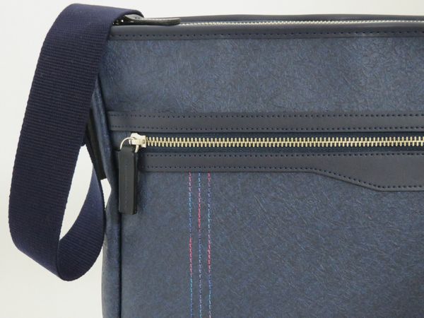 ショルダーバッグ メンズバッグ メンズファッション A4 たて 鞄生産