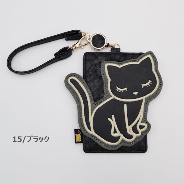 パスケース 定期入れ ファッション小物 レディースファッション 猫 ねこちゃん キャット ネコ ポーズ アップリケ ストラップ 引っ掛けの通販はau Pay マーケット Tre Fiore