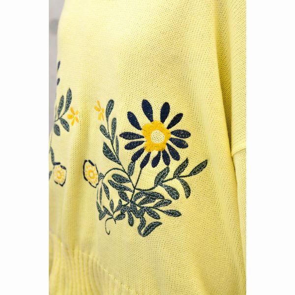 長袖 ニット セーター トップス レディースファッション 刺繍ニット プルオーバー 花柄刺繍 きれいな色 ゆったりシルエット 送料無料 の通販はau PAY マーケット - Tre Fiore 通販サイト