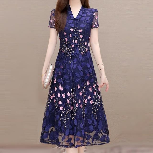 ワンピース レディース 大きいサイズ ボタニカル刺繍レースワンピース ミディアムワンピース レースワンピース ドレス ひざ丈 半袖 Vネック チャイナ風 透け感 レース エスニックドレス 青 ブルー ワンピドレス 大人可愛い きれいめ 上品 エレガント フォーマル ガーリー 春の通販は 5,280円