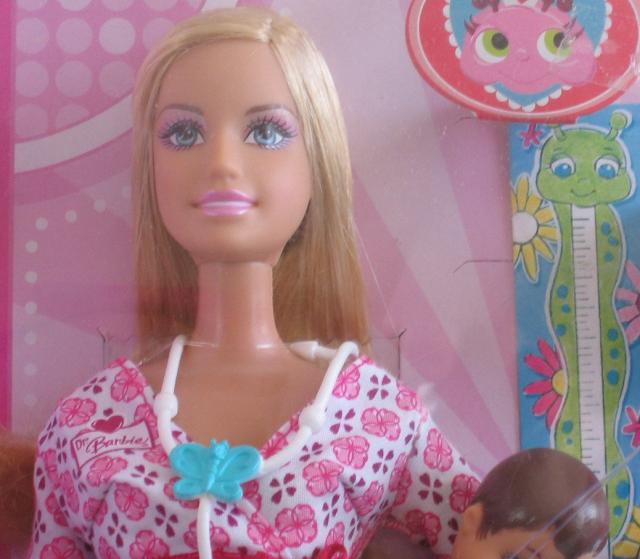 barbie i can be a baby doctor