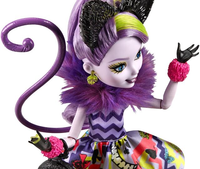 kitty cheshire way too wonderland