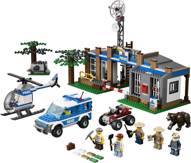 lego forest police station