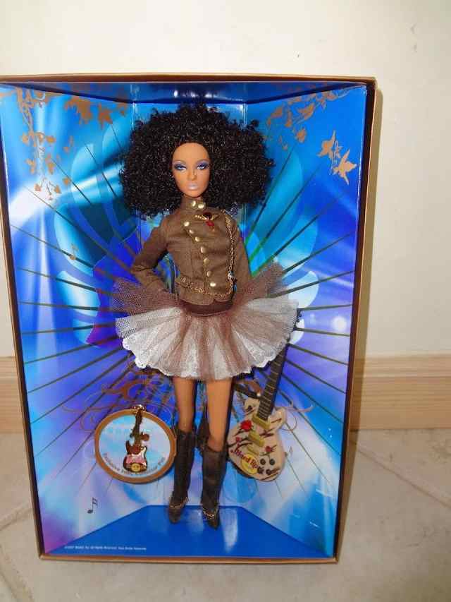 バービーhard Rock Cafe Barbie Doll Gold Labelの通販はau Pay マーケット マニアックス Au Pay マーケット店