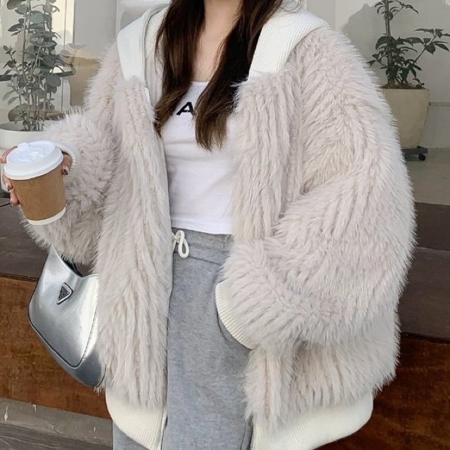 もこもこシンプルアウター♡秋冬女子会デートに最適 （アウター