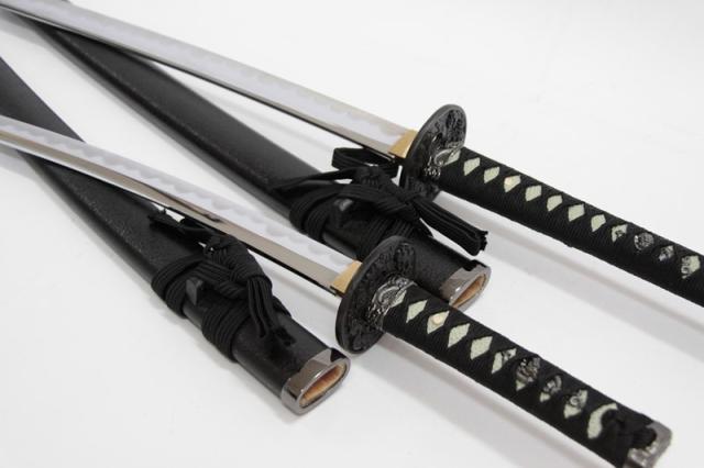 模造刀 石目シリーズ 黒石目 大小刀 刃紋入り刀身 メッキ合金[neu040set] 美術刀剣（代引き不可）_7