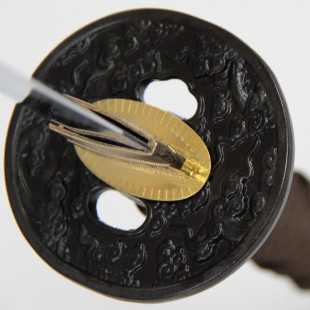 模造刀 雲シリーズ 茶雲 掛け台・刀袋付 大刀 竜刀身 neu075l 日本刀 美術刀剣 おもちゃ 通販 代引き不可 模造刀 雲シリーズ 茶雲 大刀 竜刀身[neu075l]日本刀 美術