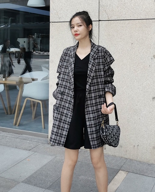 チェック ロングジャケット 秋服 レディース オーバーサイズ 英国風チェック テーラードジャケット オフィス カジュアル ビッグシルエッの通販はau Pay マーケット Vestito