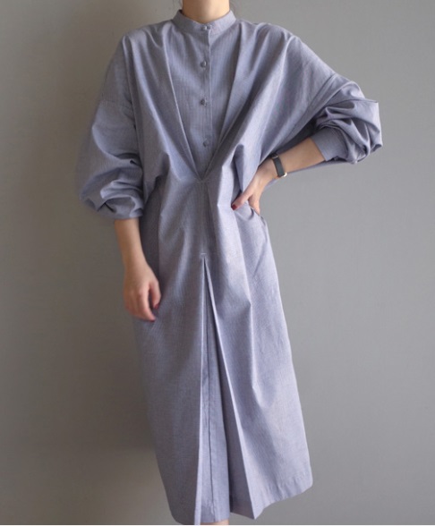 ロングワンピース 秋 シンプルワンピース 秋服 レディース シャツワンピース タック ワンピース フレア ハーフボタン ボリューム袖 バンの通販はau Pay マーケット Vestito