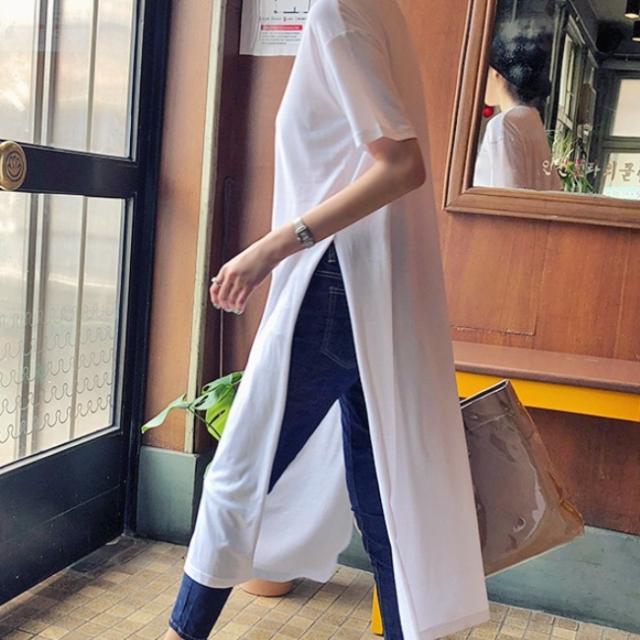 ロングｔシャツ ワンピース サイドスリット 夏服 レディース 韓国 ファッション レディース ロングｔシャツワンピース 夏 トップス 白ｔの通販はau Pay マーケット Vestito