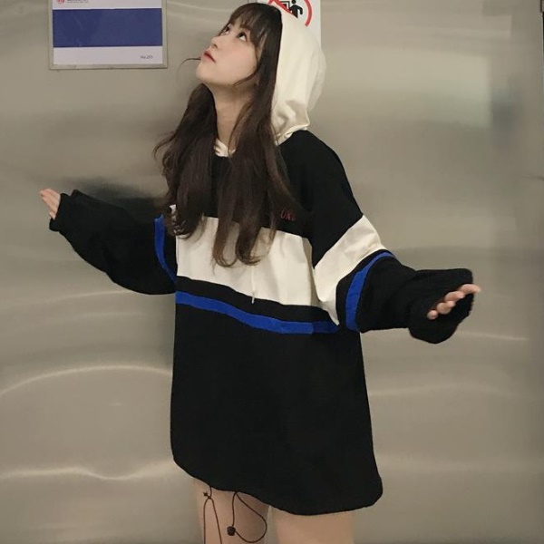 パーカー レディース カラーブロック 韓国 ファッション 秋服 レディース ロゴパーカー スウェット フード 秋 ライン トップス レディーの通販はau Pay マーケット Vestito