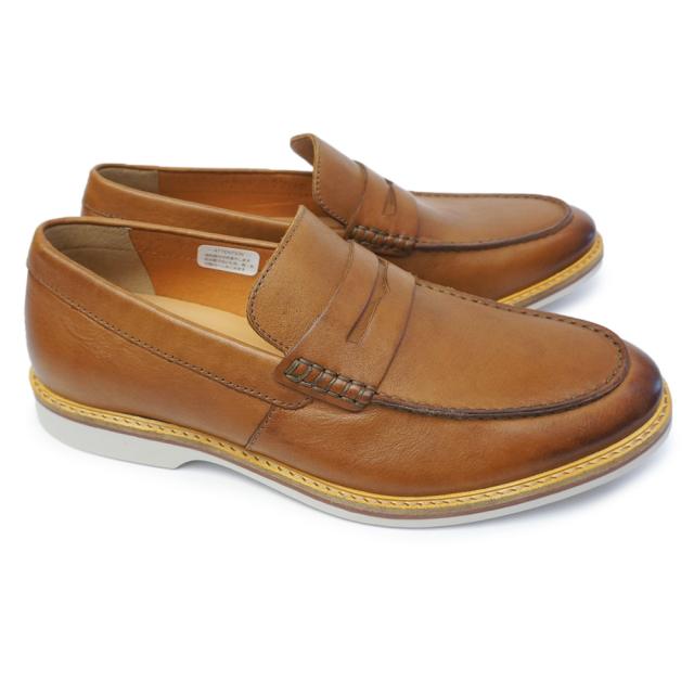 atticus free clarks
