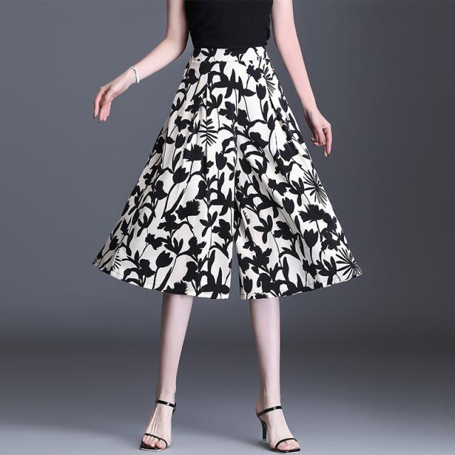 ボトムス パンツ ガウチョパンツ 膝下 フレア ワイド ガウチョ シフォン ポケット かわいい 大人可愛い きれいめ 大人 上品 おしゃれ お洒落 大人可愛い 大人女子 こなれ感 キュート 個性的 モード系 セクシー 主役級 存在感 無地 柄 花柄 フラワー リーフ柄 春 夏 秋 誕生日の通販は 5,183円