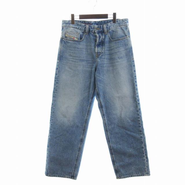 青磁 陽刻模様 青磁堀 造 牡丹画 花瓶 です。 青磁 陽刻模様 青磁堀 造