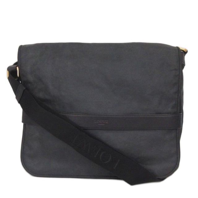 【中古】ロエベ LOEWE メッセンジャーバッグ ショルダー フラップ ロゴ 刻印 黒 ブラック 鞄 レディース