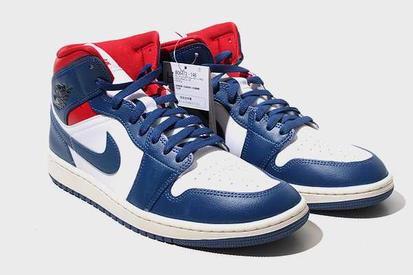 中古】28cm 未使用品 NIKE ナイキ WMNS AIR JORDAN 1 MID 'French Blue