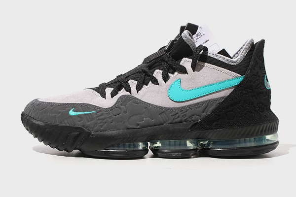 【中古】27.5cm 未使用品 atmos × NIKE ナイキ LEBRON XVI LOW AC 'Clear Jade' レブロン 16 ロー  US9.5 CD9471-003｜au PAY マーケット