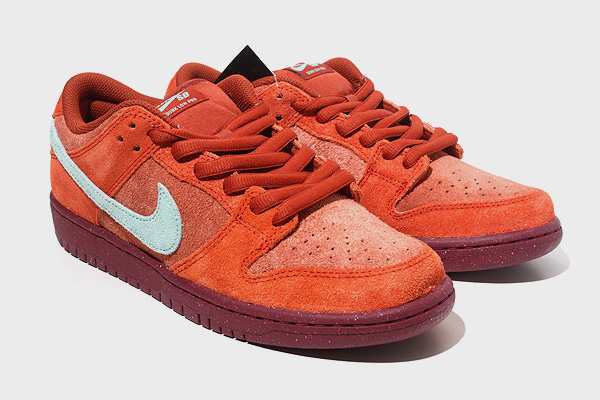 中古】27cm 未使用品 NIKE SB ナイキ DUNK LOW PRO PRM 'Mystic Red