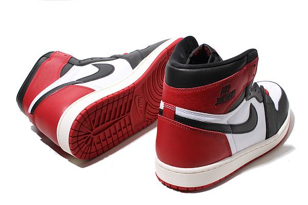 【中古】27.5cm 未使用品 NIKE ナイキ AIR JORDAN 1 RETRO HIGH OG 'Black Toe Reimagined' DZ5485-106 /● メンズ