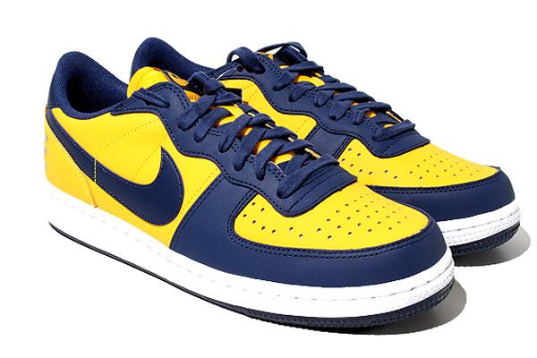 【中古】26.5cm NIKE ターミネーター ロー カット スニーカー シューズ 8.5